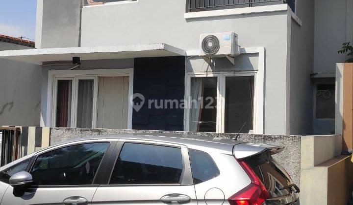 Di Jual 3 rumah Plus perabot masing-masing beda harga di Palebon 1