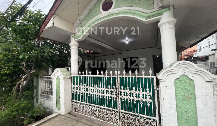 Rumah 2 Lantai 6 KT Komplek Walikota Sukapura Jakarta Utara Rumah 2 Lantai 6 KT Komplek Walikota Sukapura Jakarta Utara