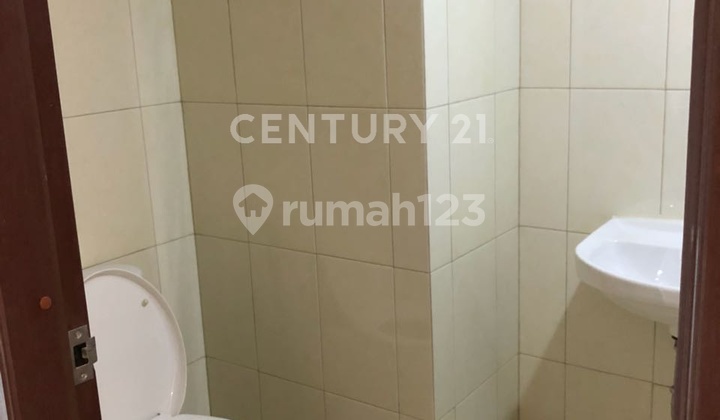 Calia Apartment 2BR 22nd Floor East Jakarta Calia Apartment 2BR 22nd Floor East Jakarta