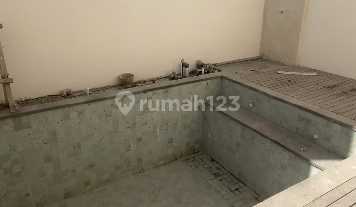 Cluster Taman Mumbul Nusa Dua Dengan Akses Jalan 10 Meter Dan Kabel Underground