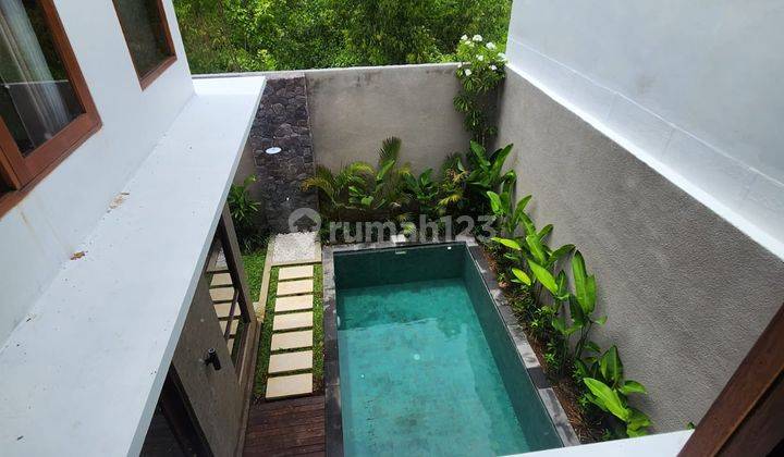 Furnished Ready-to-Inhabit Villa in Nusa Dua 7 Minutes to Pandawa Beach 2