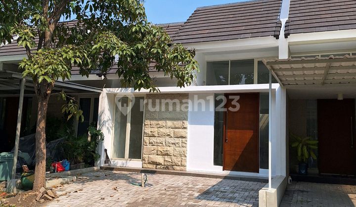 Rumah Northwest Park Lake Central Hill Citraland Surabaya Barat Rumah Northwest Park Lake Central Hill Citraland Surabaya Barat