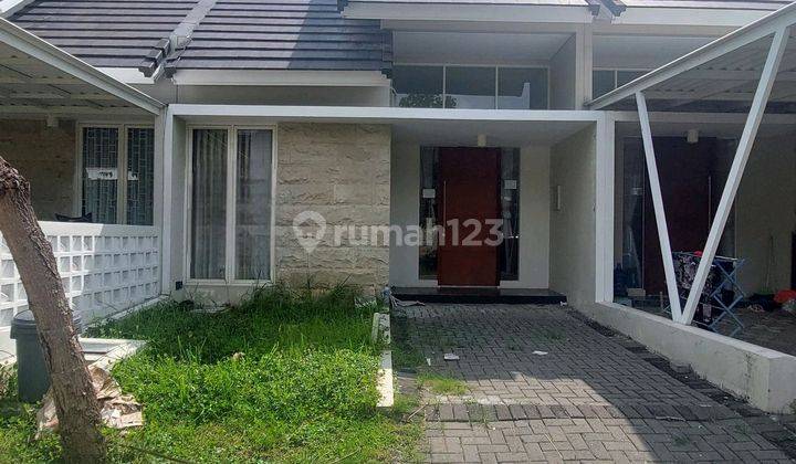 Rumah Northwest Park Lake Central Hill Citraland Surabaya Barat 1