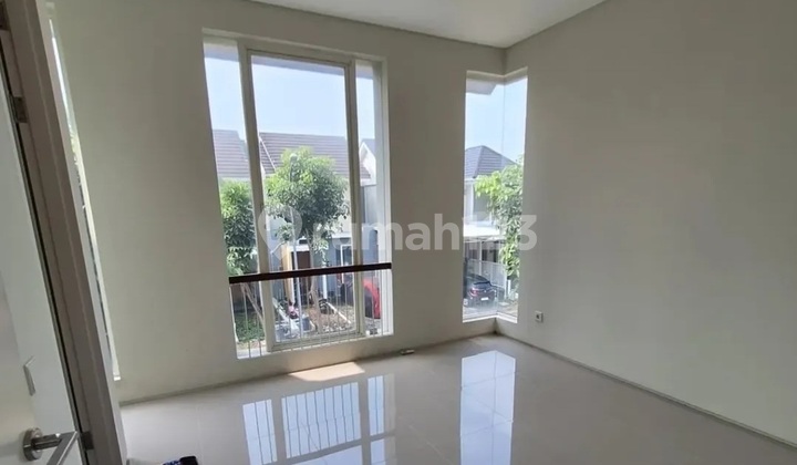 Rumah Northwest Park Lake Central Hill Citraland Surabaya Barat 2