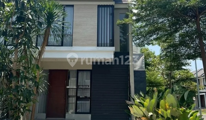 Rumah Northwest Lake Park Central Hill Citraland Surabaya Barat