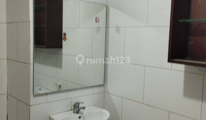 Apartemen Waterplace Tower B 2BR Furnished Surabaya Barat 12