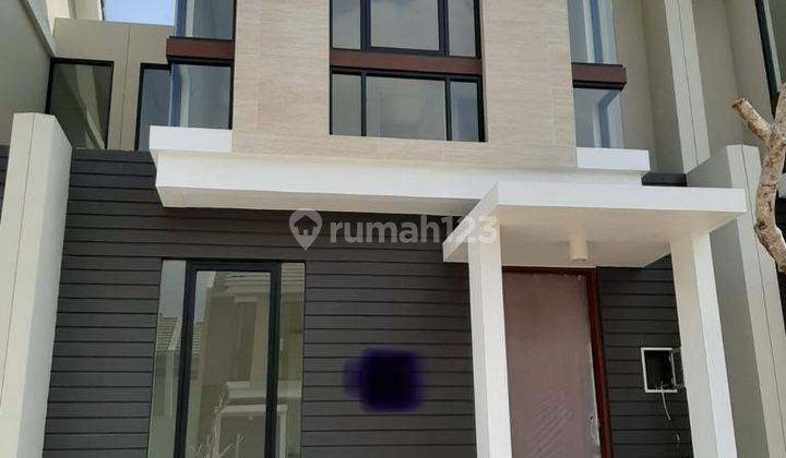 Rumah Semi Furnish Murah Northwest Lake Citraland Surabaya Barat 1