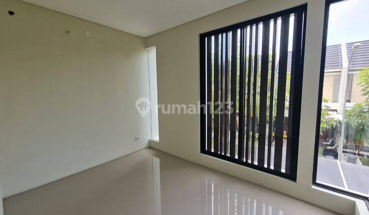 Rumah Semi Furnish Murah Northwest Park Citraland Surabaya Barat 2