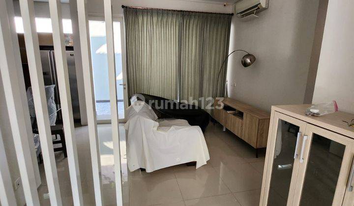 Rumah Semi Furnished Murah Pelican Hill Citraland Surabaya Barat 2