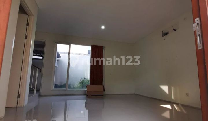 Rumah Semi Furnish Murah Northwest Park Citraland Surabaya Barat 2
