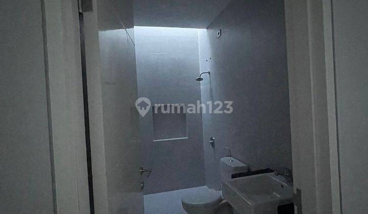 Rumah Semi Furnish Murah Northwest Park Citraland Surabaya Barat 2