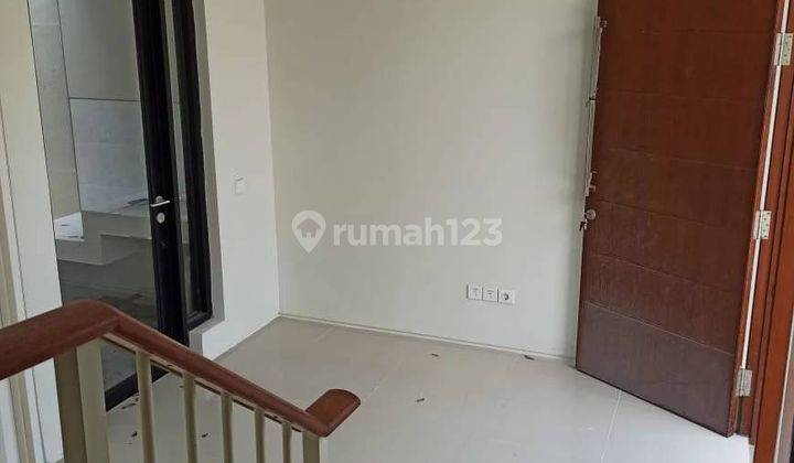 Rumah Murah Bagus di Northwest Lake Park Citraland Surabaya Barat 2
