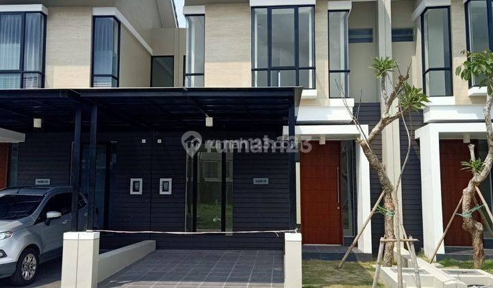 Rumah Full Furnished Northwest Central Cintraland Surabaya Barat 1