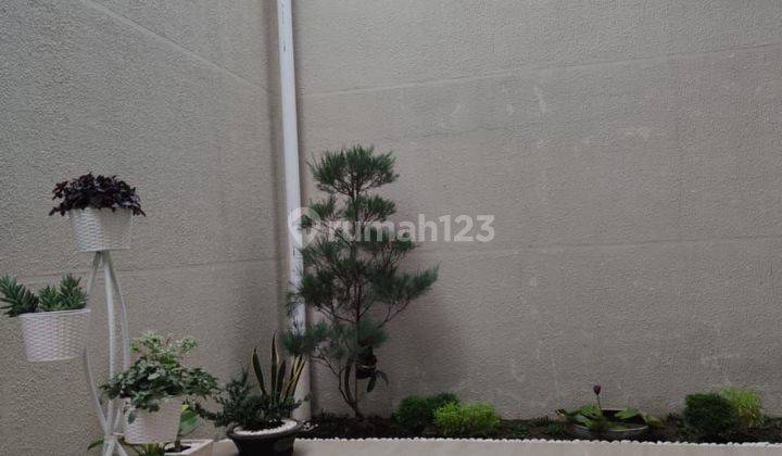 Rumah Full Furnished Northwest Central Cintraland Surabaya Barat 2