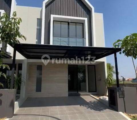 Rumah Semi Furnished Northwest Park Lake Citraland Surabaya Barat 1