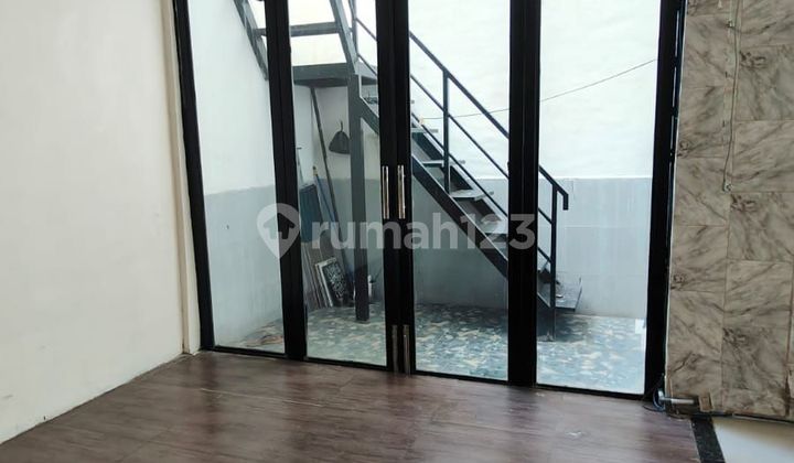 Rumah Furnished Pelican Hill Northwest Citraland Surabaya Barat 2
