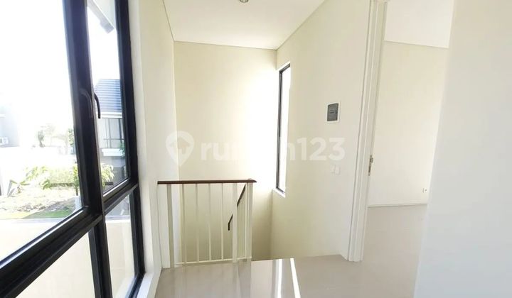 Rumah Semi Furnished Northwest Lake Park Citraland Surabaya Barat 2