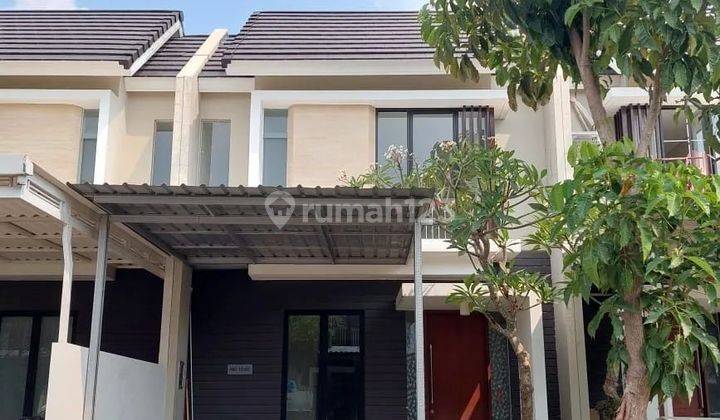 Rumah Semi Furnished Northwest Lake Park Citraland Surabaya Barat 1