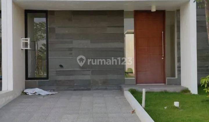 Rumah Full Furnished Northwest Lake Park Citraland Surabaya Barat 1