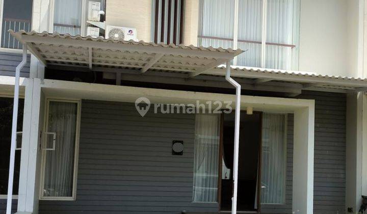 Rumah Full Furnished Northwest Park Lake Citraland Surabaya Barat 1