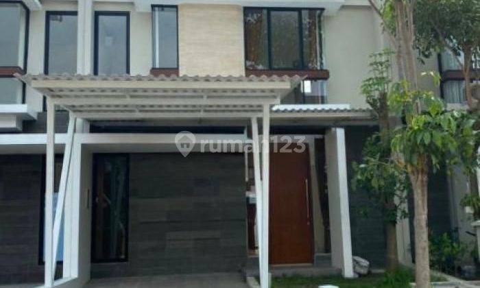 Rumah Full Furnished Northwest Lake Park Citraland Surabaya Barat 1