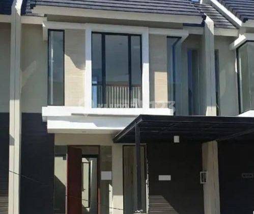 Rumah Full Furnished Northwest Hill Lake Citraland Surabaya Barat 1