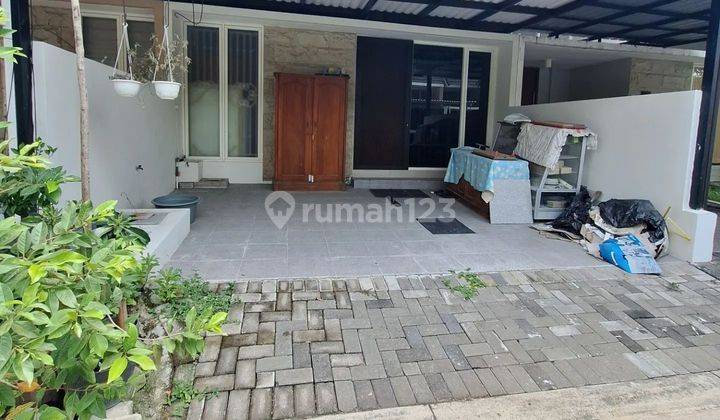 Rumah Furnished Northwest Park Lake Hill Citraland Surabaya Barat 1