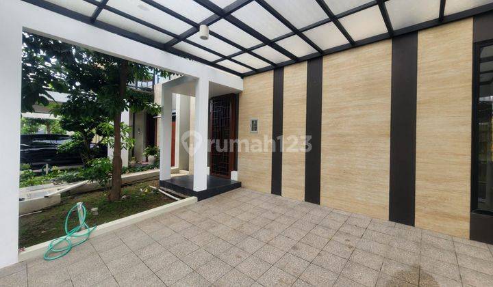 Rumah Furnished Northwest Hill Lake Park Citraland Surabaya Barat 2