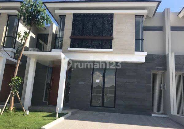 Rumah Northwest Lake Park Central Hill Citraland Surabaya Barat 1