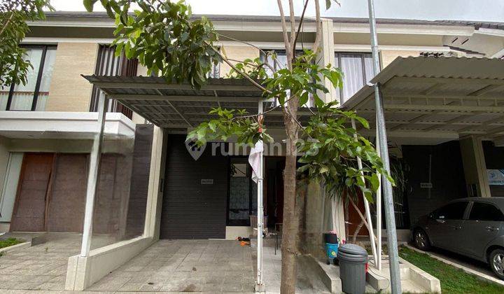 Rumah Northwest Lake Park Central Hill Citraland Surabaya Barat 1