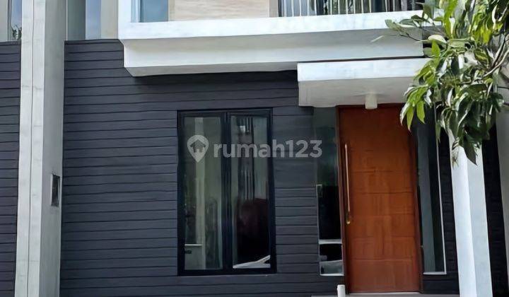 Rumah Full Furnished Northwest Lake Park Citraland Surabaya Barat 1