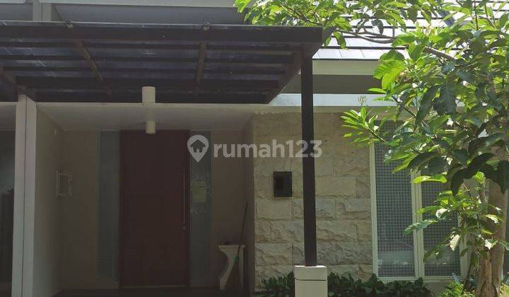 Rumah Full Furnished Northwest Park Lake Citraland Surabaya Barat 1