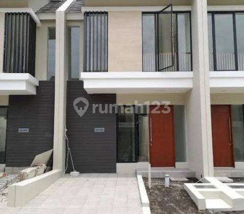 Rumah Northwest Lake Park Central Hill Citraland Surabaya Barat 1