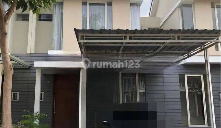 Rumah Semi Furnished Northwest Park Lake Citraland Surabaya Barat 1