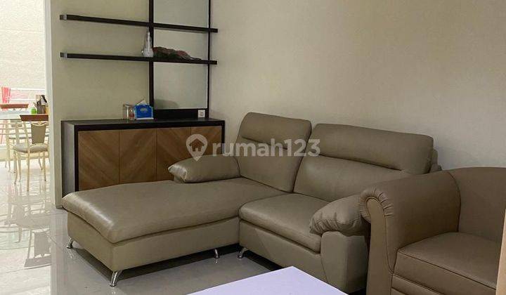 Rumah Full Furnished Northwest Park Lake Citraland Surabaya Barat 2