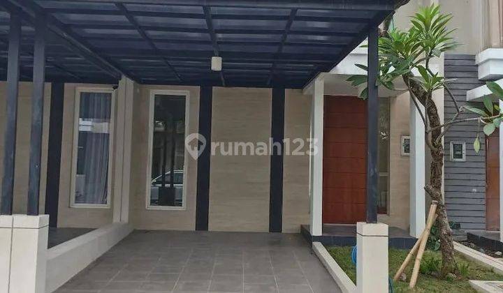 Rumah Semi Furnished Northwest Park Lake Citraland Surabaya Barat 1