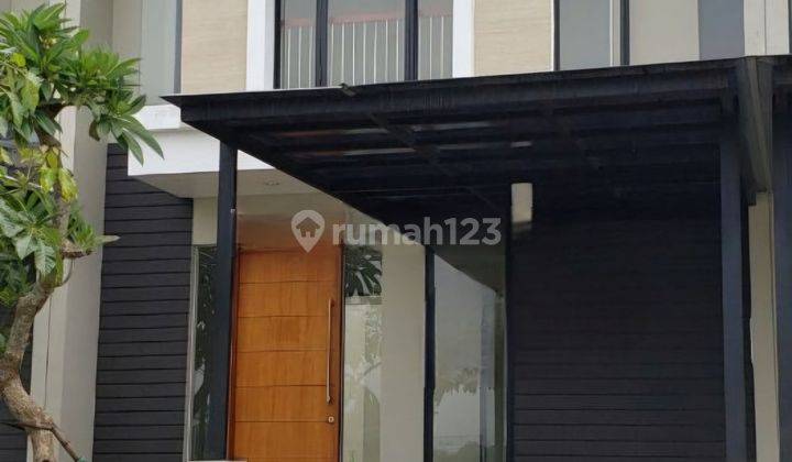 Rumah Full Furnished Northwest Hill Lake Citraland Surabaya Barat 1