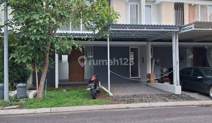 Rumah Northwest Lake Park Central Hill Citraland Surabaya Barat 1