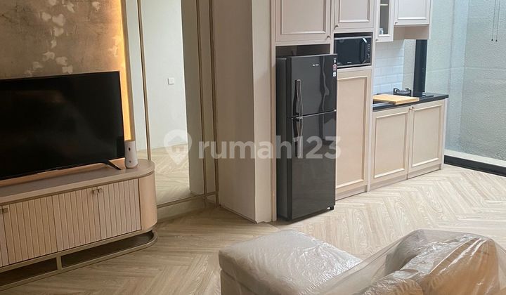 Fully Furnished House in Northwest Lake Park, Citraland, West Surabaya 2