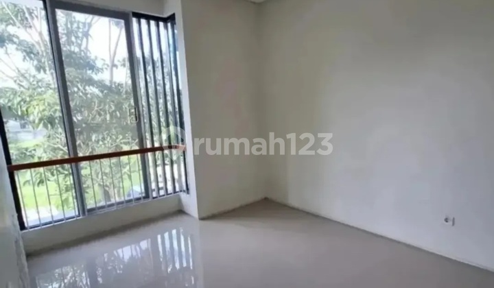 Northwest Lake Park Central Hill Citraland West Surabaya House 2