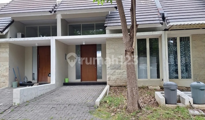 Northwest Park Lake Central Hill Citraland West Surabaya House