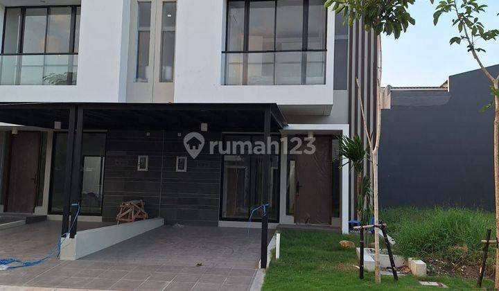 Rumah Northwest Central Lake Park Hill Citraland Surabaya Barat 1