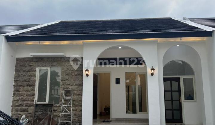 Bukit Palma Northwest Lake Park Citraland House, West Surabaya 1