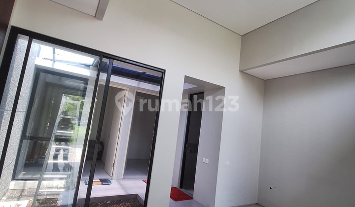 Rumah Northwest Hill Lake Park Central Citraland Surabaya Barat 2