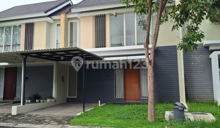 Rumah Semi Furnished Northwest Park Lake Citraland Surabaya Barat 1