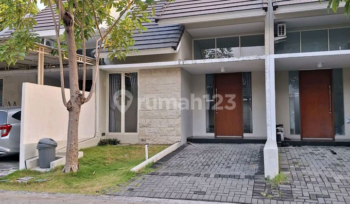 Northwest Park Lake Central Hill Citraland West Surabaya House