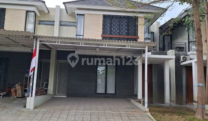 Fully Furnished House at Northwest Lake Park Citraland West Surabaya Fully Furnished House at Northwest Lake Park Citraland West Surabaya