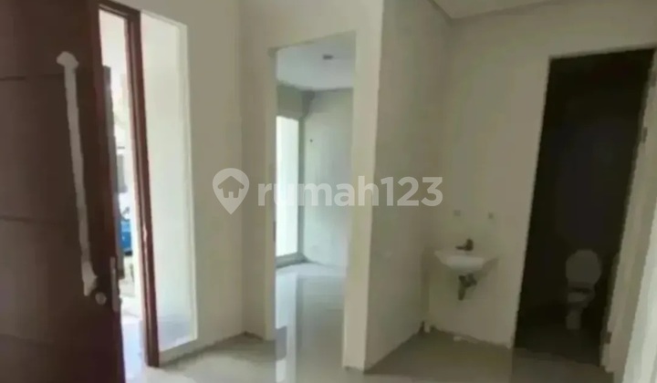 Northwest Park Lake Central Hill Citraland West Surabaya House 2