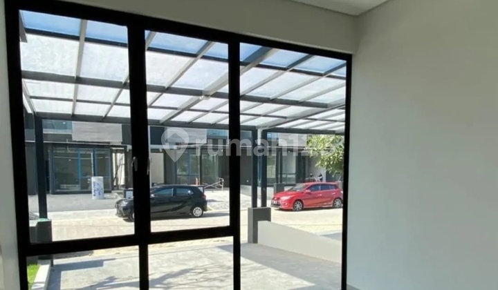 Rumah Pelican Hill Northwest Lake Park Citraland Surabaya Barat 2