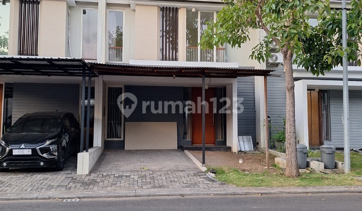 Rumah Northwest Park Lake Central Hill Citraland Surabaya Barat Rumah Northwest Park Lake Central Hill Citraland Surabaya Barat